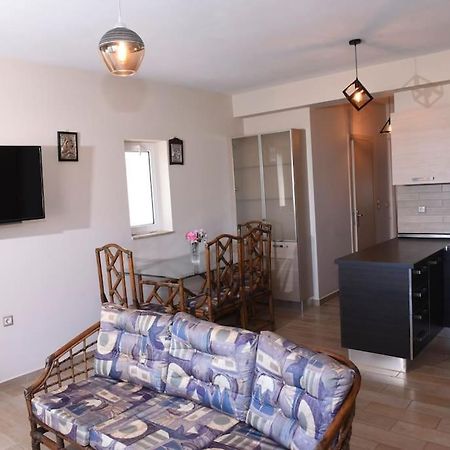Katerina Luxury Suites Elia  Ngoại thất bức ảnh