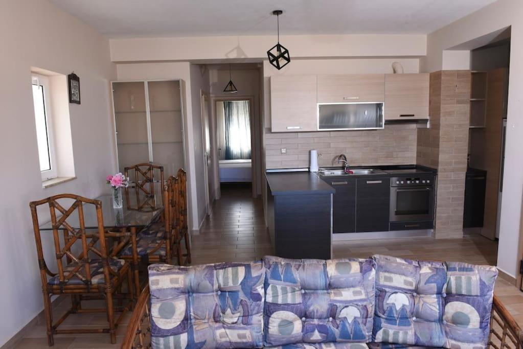 Katerina Luxury Suites Elia  Ngoại thất bức ảnh