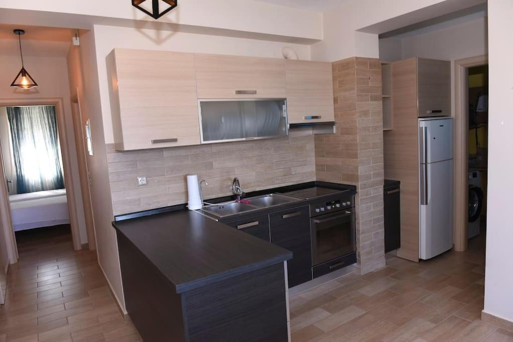 Katerina Luxury Suites Elia  Ngoại thất bức ảnh